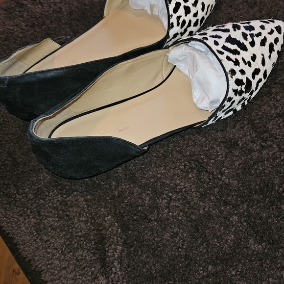 Aerosoles Animal Print Calf Hair Towncenter Pointed Toe Flats, women's size 12 - Picture 4 of 9